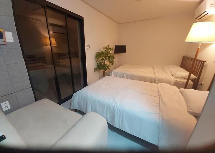 Shinhwahouse 5 Mins From Station Affittacamere Seul
