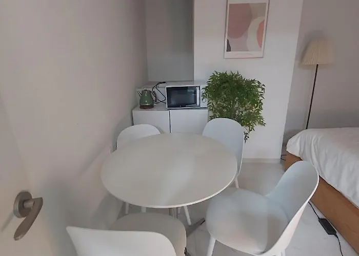 Shinhwahouse 5 Mins From Station Affittacamere 4*