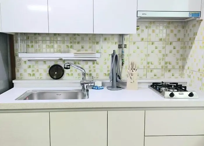 Shinhwahouse 5 Mins From Station 4* Seul